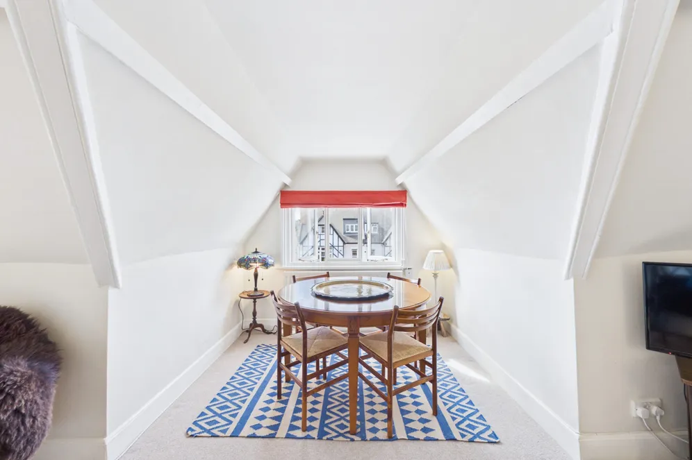 Onslow Gardens, London, N10 photo 16