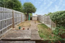 Neuville Way, Desborough, Kettering