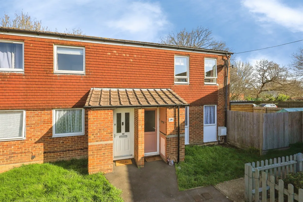 The Holt, Hailsham