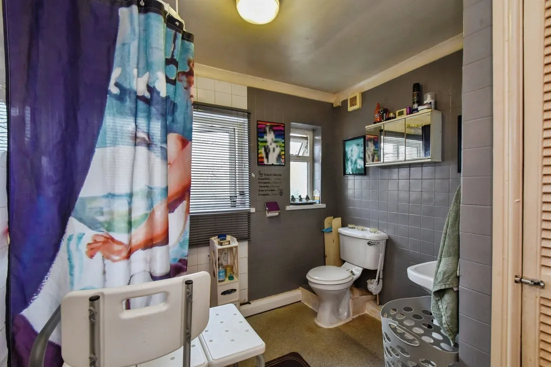 Property photo 8
