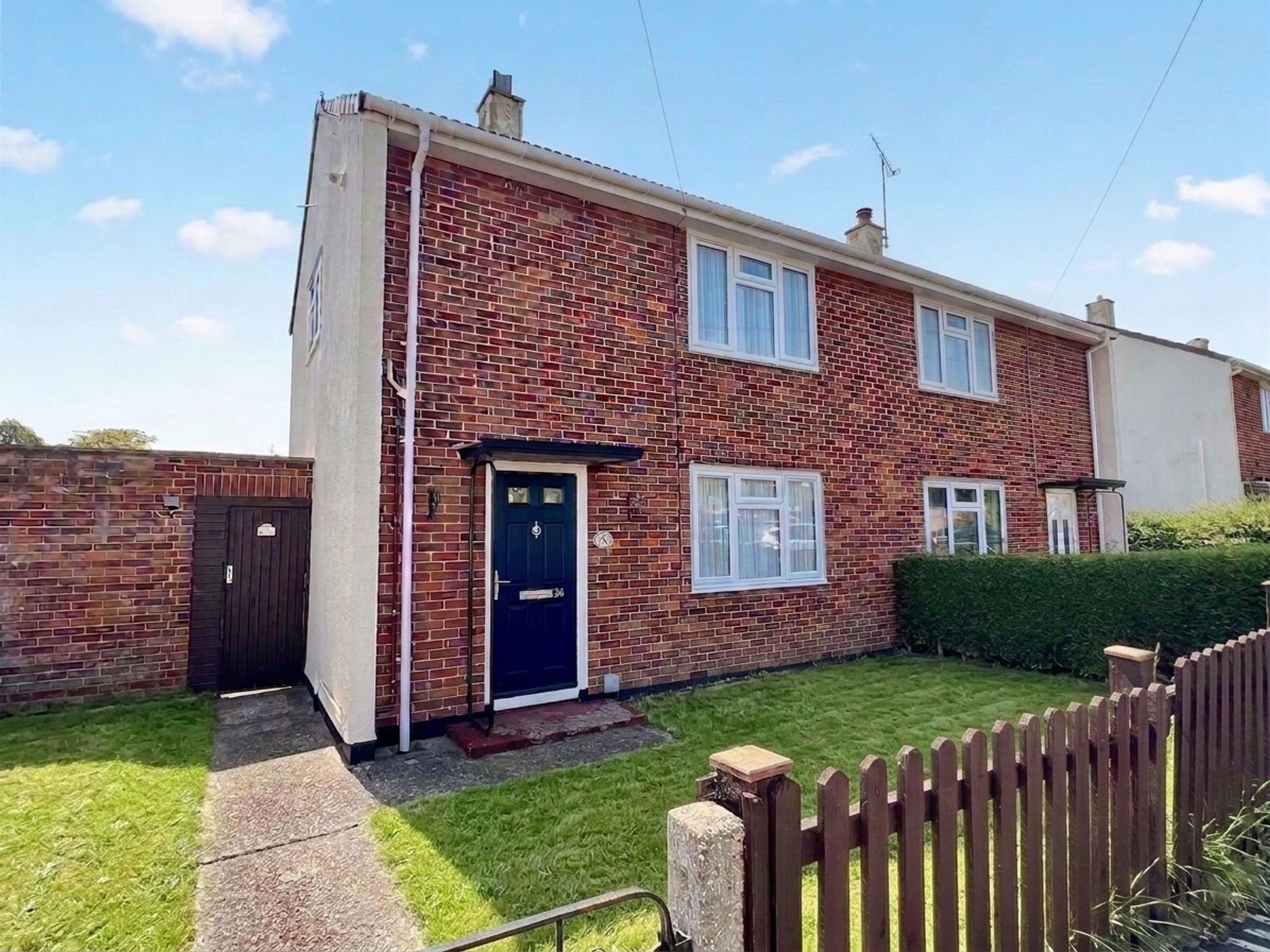 Buckland Road, Taunton - NO onward chain! Image 1