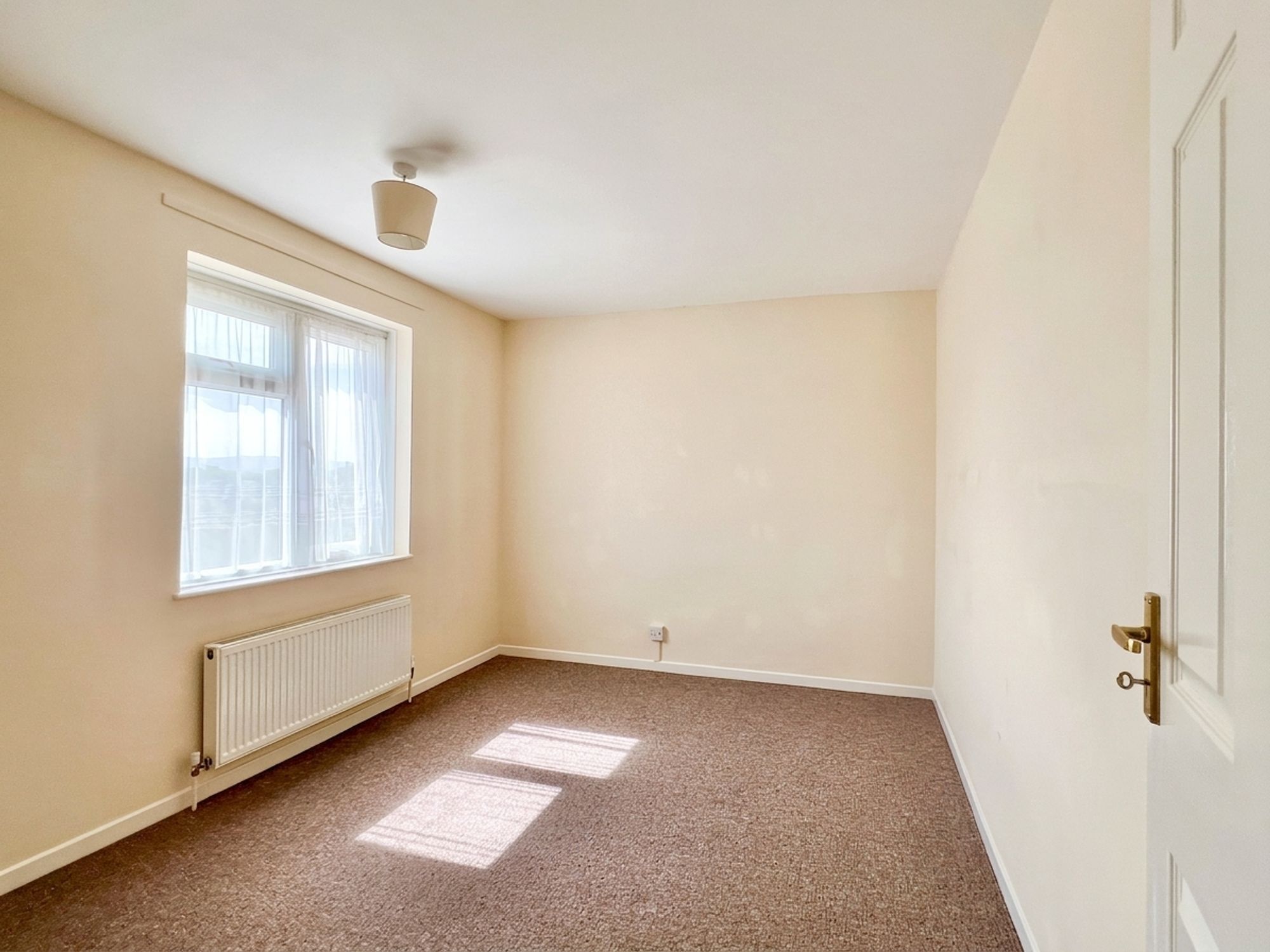 Buckland Road, Taunton - NO onward chain! Image 11