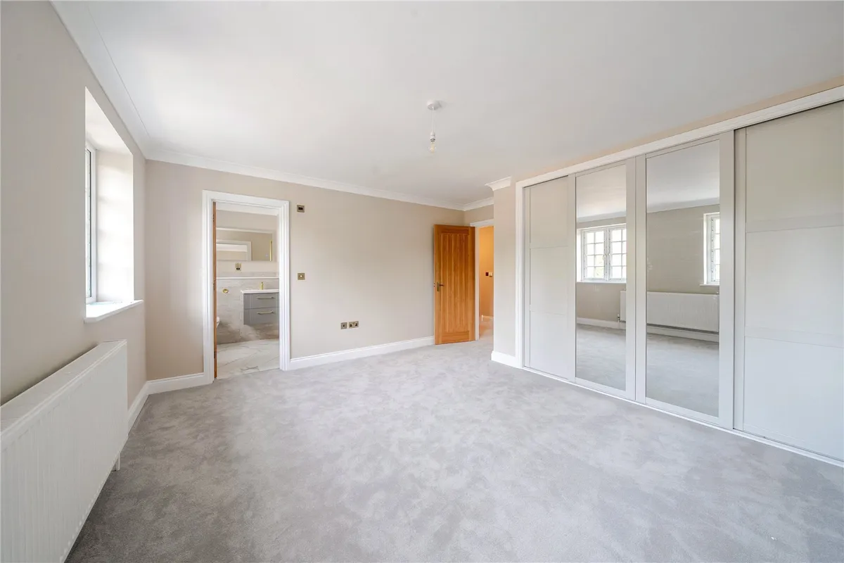 Cherry Tree Drive, Cliddesden, RG25