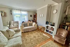 Westbury Crescent, OXFORD