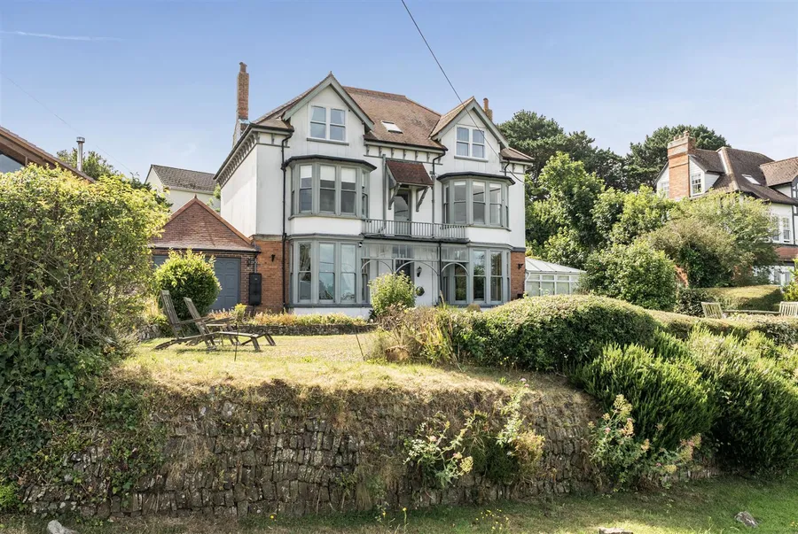 Property Image 38