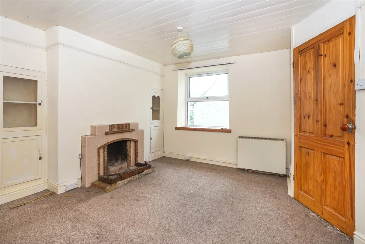 Tabernacle Terrace, Bethesda, Bangor, Gwynedd, LL57