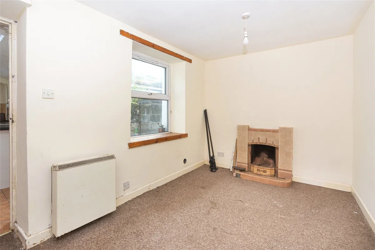 Tabernacle Terrace, Bethesda, Bangor, Gwynedd, LL57
