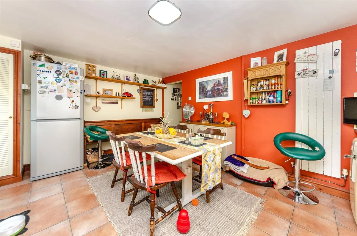 Bontnewydd, Caernarfon, Gwynedd, LL54