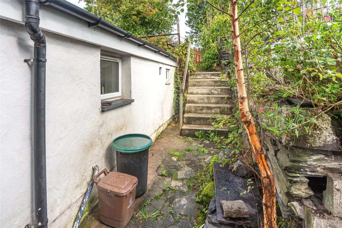 Tabernacle Terrace, Bethesda, Bangor, Gwynedd, LL57