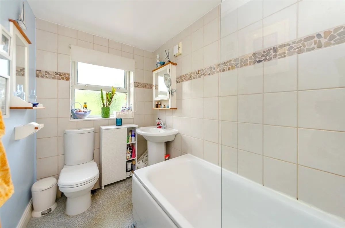 Bontnewydd, Caernarfon, Gwynedd, LL54