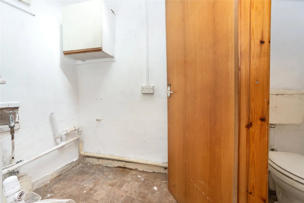 Tabernacle Terrace, Bethesda, Bangor, Gwynedd, LL57