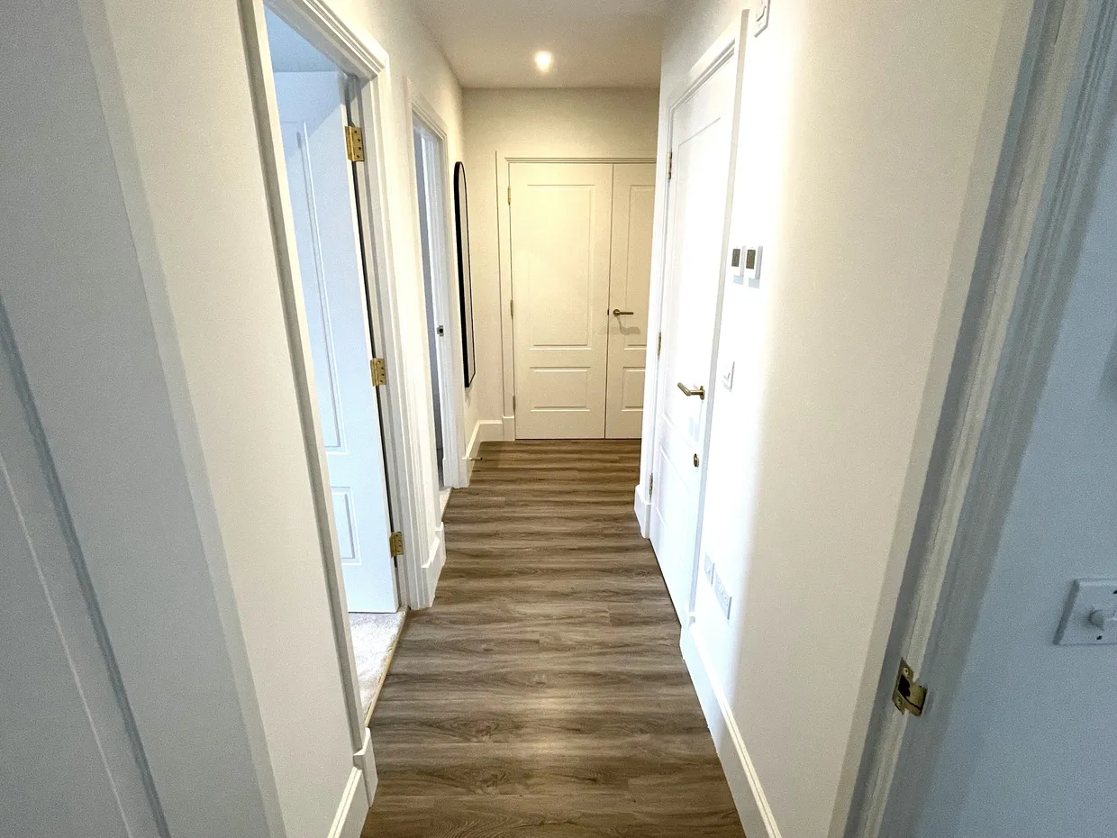 Jubilee Gardens, Weybridge, KT13 photo 6