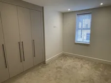 Jubilee Gardens, Weybridge, KT13 photo 8