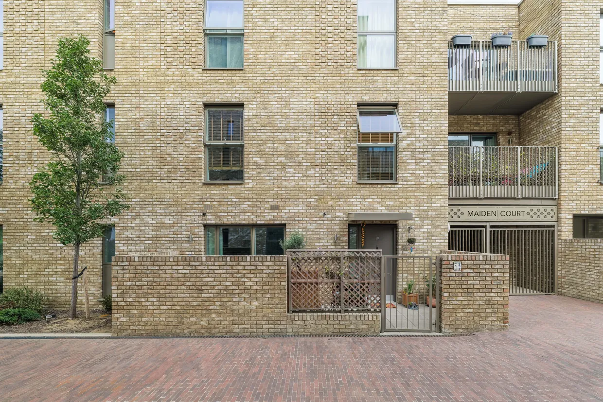 Wycombe Street, London, SE14 photo 2