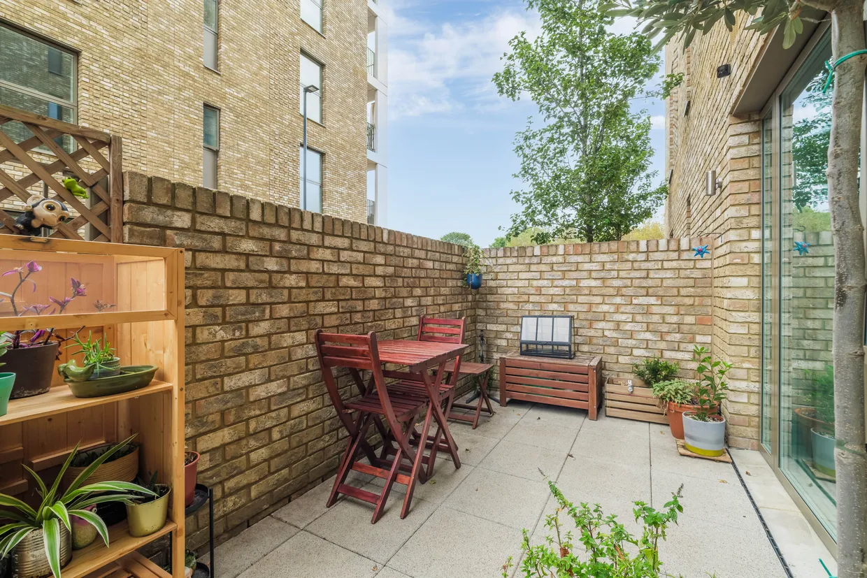 Wycombe Street, London, SE14 photo 11