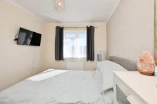 Challinor, HARLOW