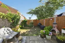 Challinor, HARLOW