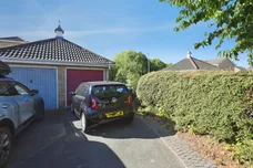 Challinor, HARLOW
