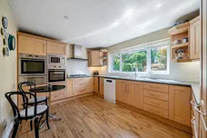 Crabtree Lane, Bordon, GU35 photo 4