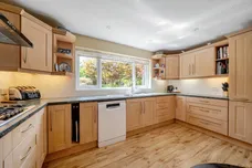Crabtree Lane, Bordon, GU35 photo 8