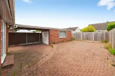 Sunningdale Drive, Bromborough, Wirral