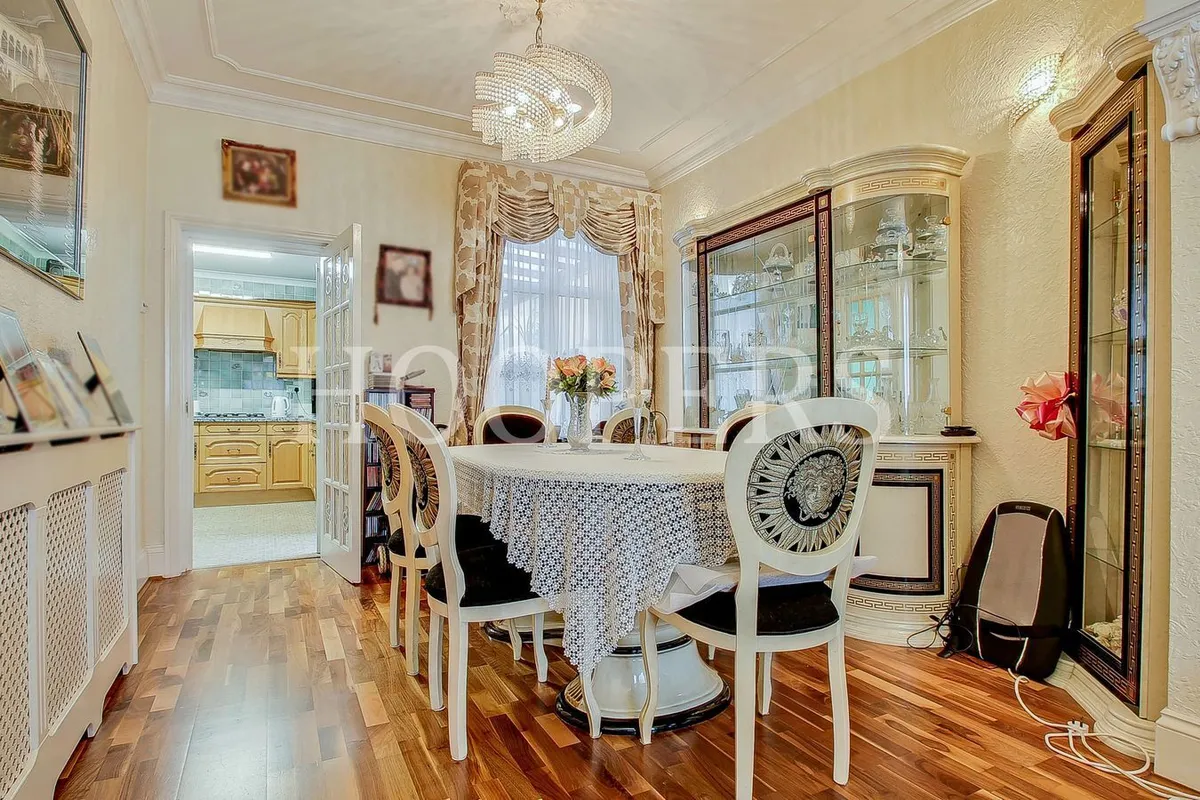 Mora Road, London, NW2
