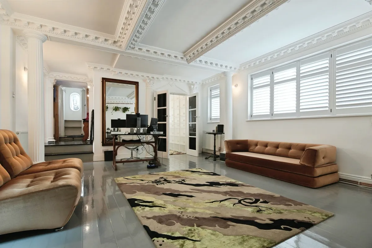 Crescent Place, Brighton