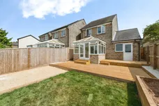 Swain Close, Axminster