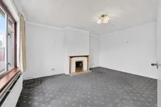 Graystones, Kilwinning