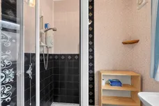 Graystones, Kilwinning