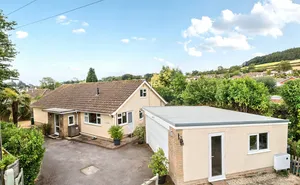 Woolbrook Road, Sidmouth, Devon, EX10 photo