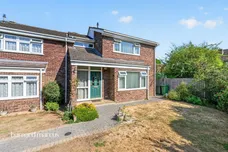Knolls Close, Worcester Park
