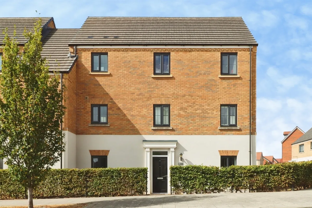 Carnoustie Drive, Corby