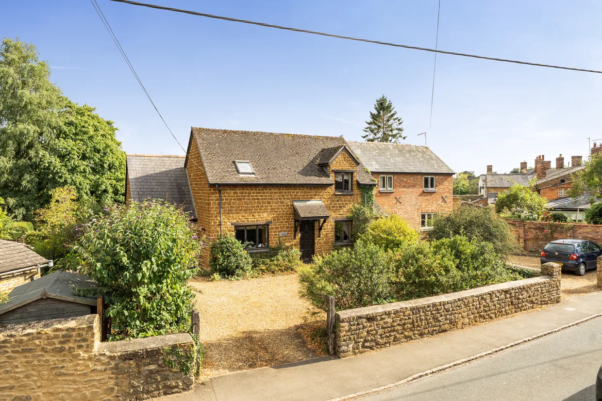 Castle Street, Deddington, OX15 photo 1