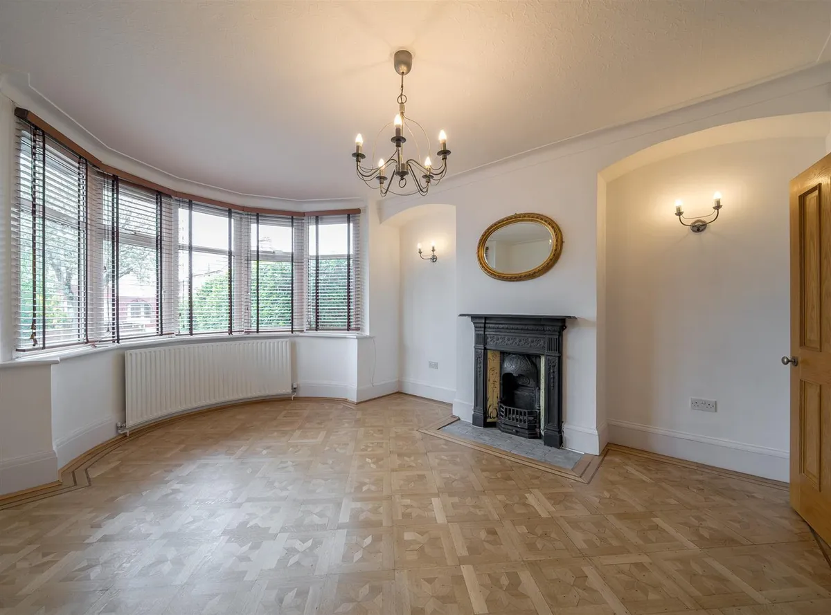 Wren Avenue, London NW2
