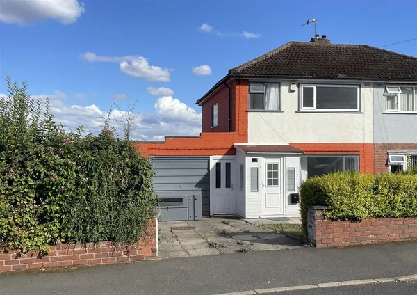 Maslin Drive, Bilston