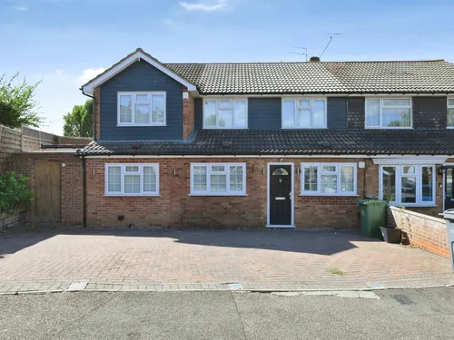 Lilliards Close, Hoddesdonphoto