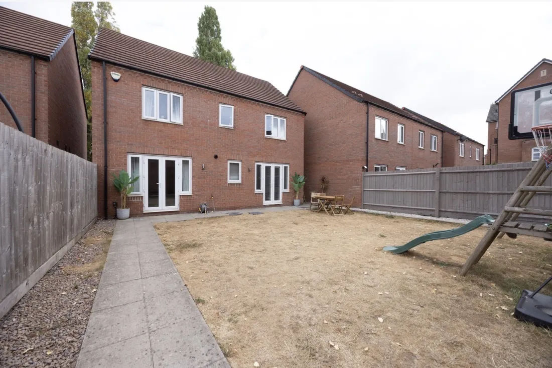 Property photo 29