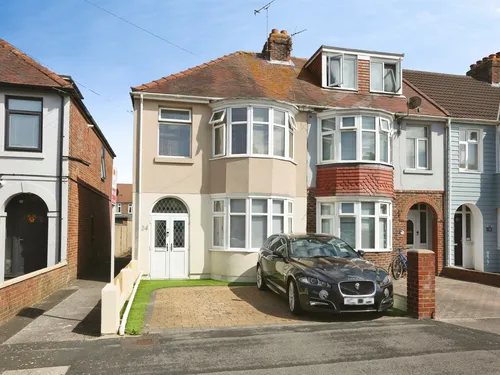 Hastings Avenue, Gosportphoto