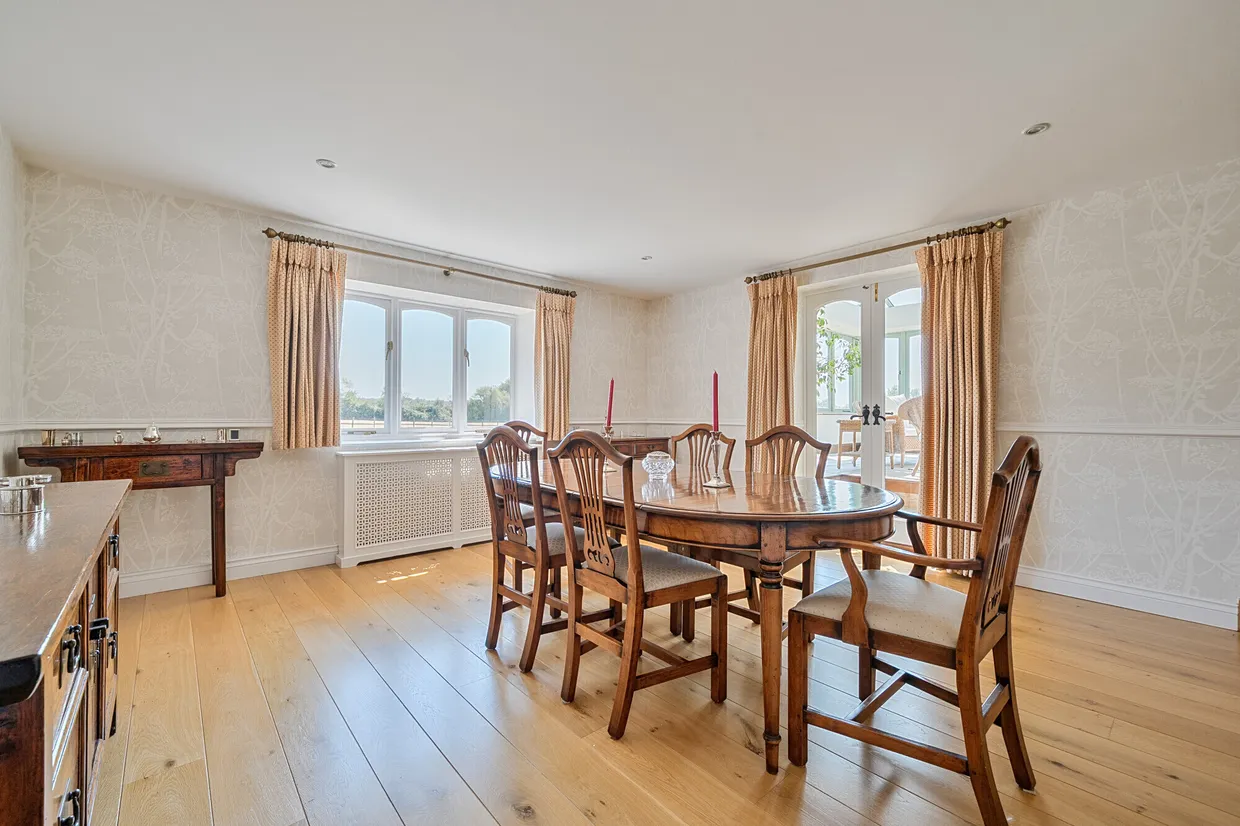 Frith End, Nr Farnham, GU35 photo 9