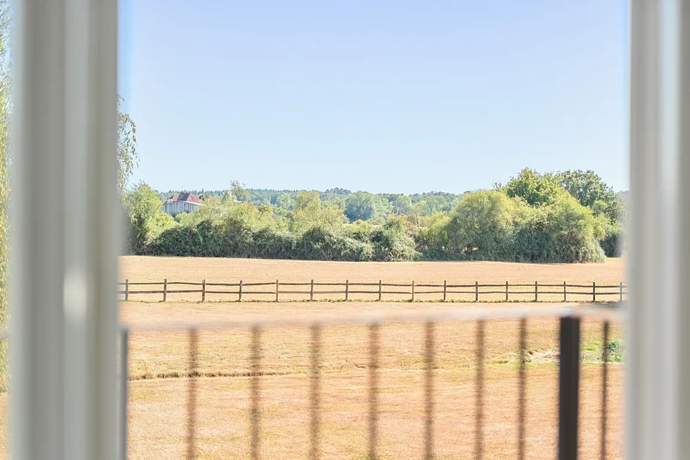 Frith End, Nr Farnham, GU35 photo 12