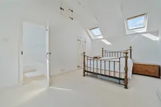 Frith End, Nr Farnham, GU35 photo 19