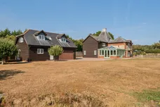 Frith End, Nr Farnham, GU35 photo 25