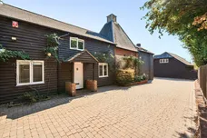 Frith End, Nr Farnham, GU35 photo 28