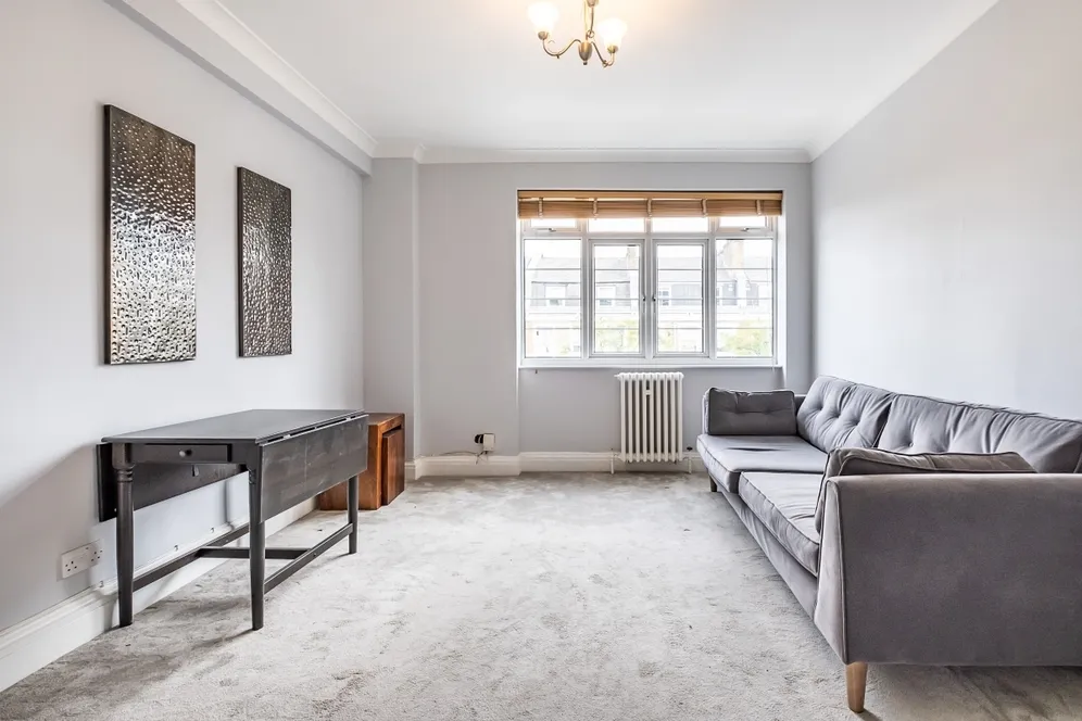 Pembroke Road London W8 photo 9