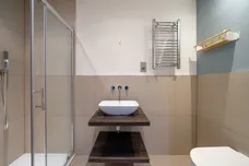 Golden Manor Hanwell W7 photo 10