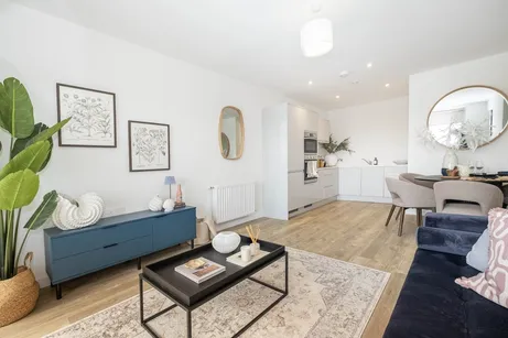 Elmsleigh Road Staines TW18