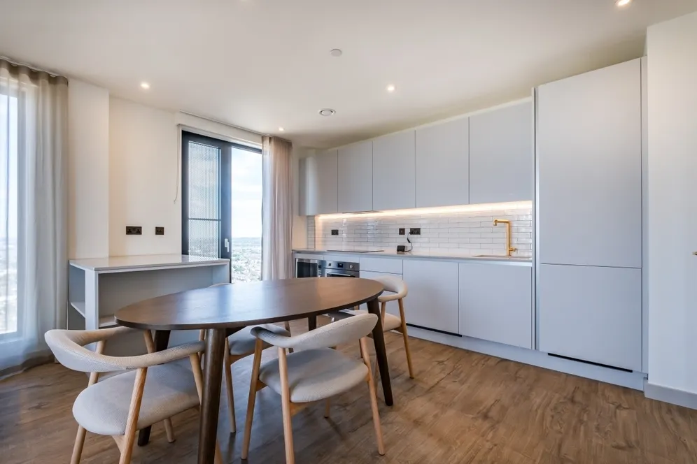 The Eades, 11 Selborne Road London E17 photo 8