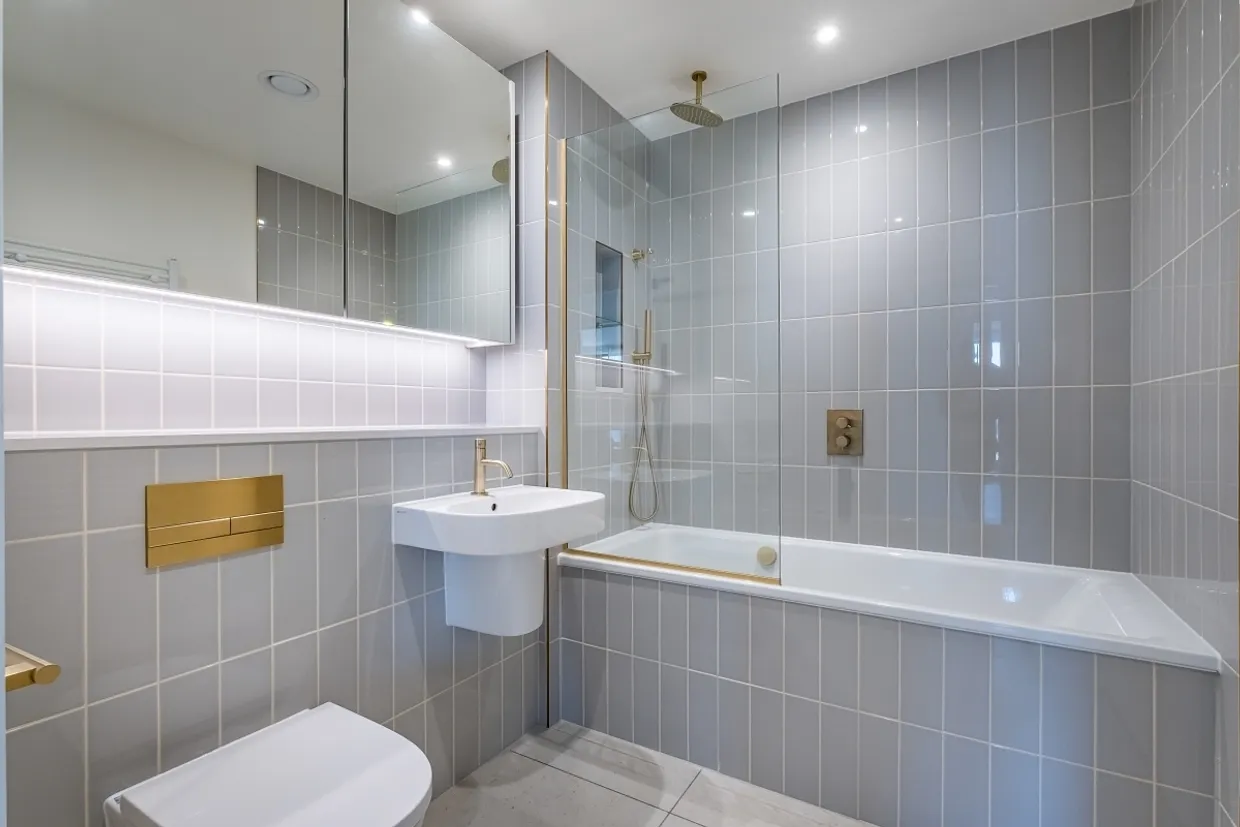 The Eades, 11 Selborne Road London E17 photo 10