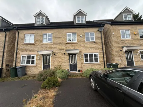 Lady Royd Close, BRADFORDphoto